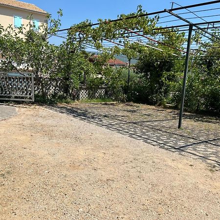Cornus Vallis Apartment Krk Town Bagian luar foto