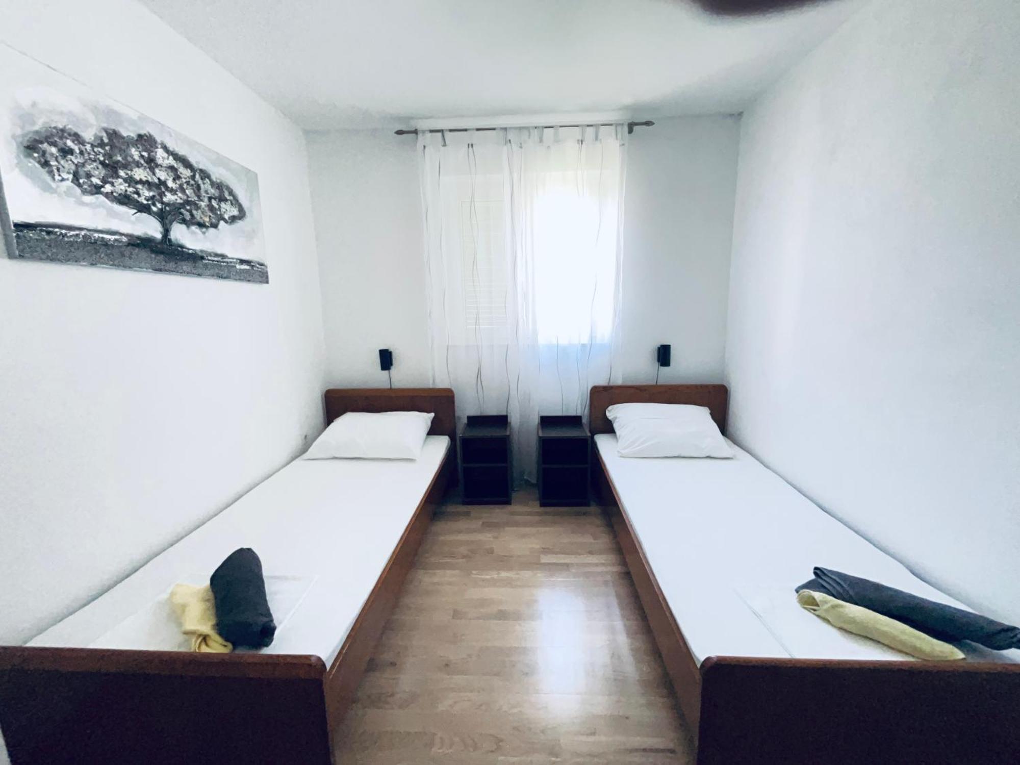 Cornus Vallis Apartment Krk Town Bagian luar foto